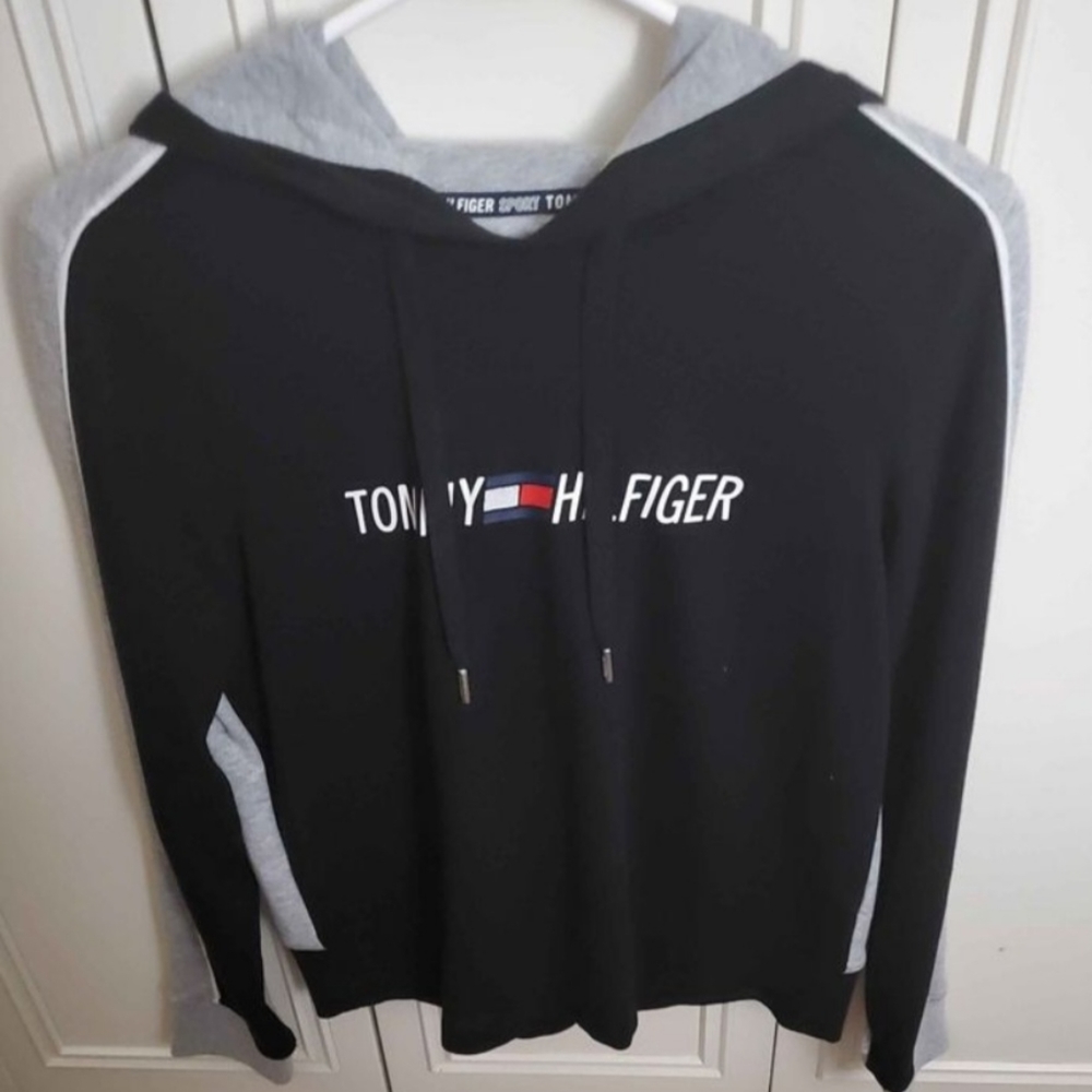 NWOT Tommy Hilfiger Sport Hoodie